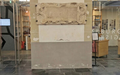 Oude gevelsteen keert na decennia terug naar Zutphen