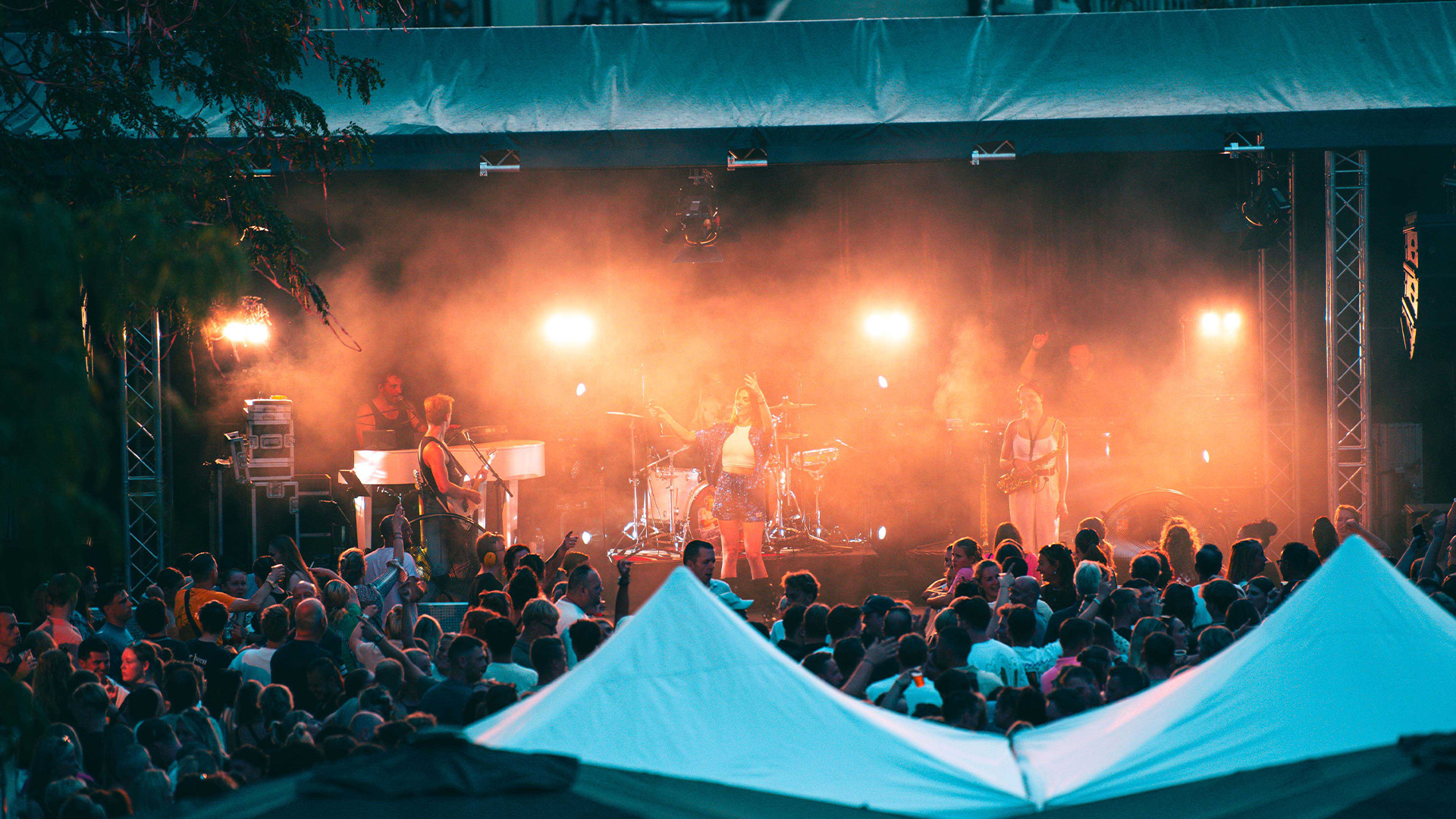 Eerste Zutphense Zomerfeesten van start met Pianobar XL en Ammar